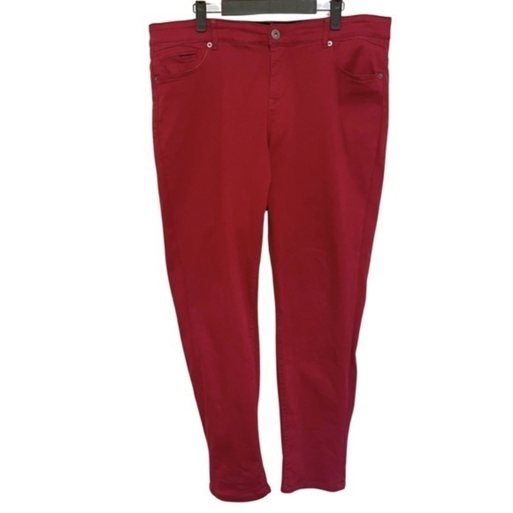 Rickiās Dark Red Jeans Womenās Size 14 | 30ā Inseam | GUC